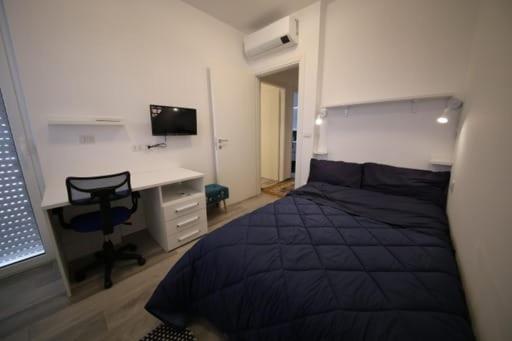 7 Cielo Apartment *